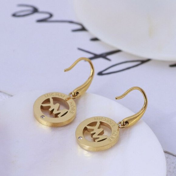 NEW Michael Kors Fulton MK Gold Earrings - Picture 3 of 15